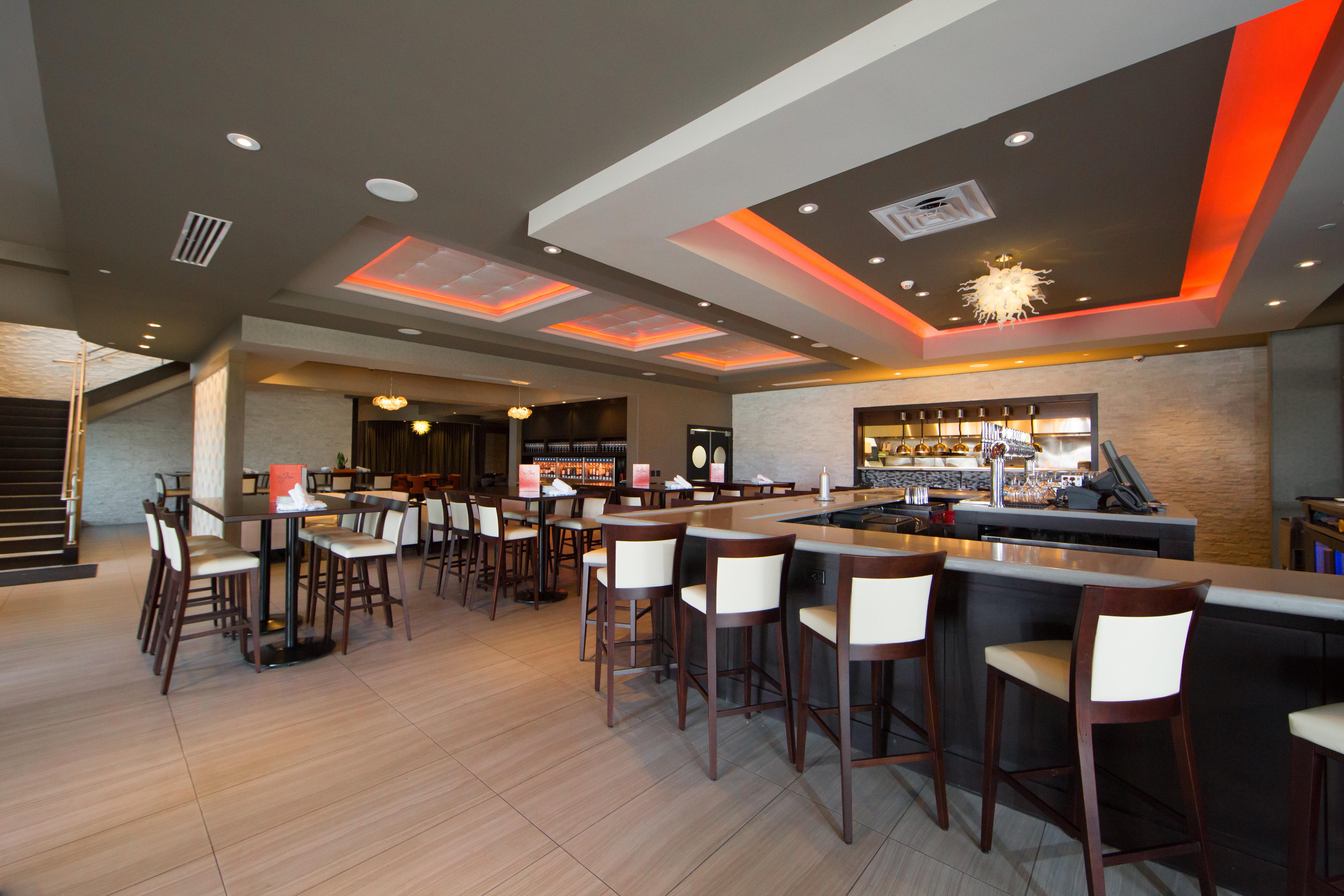 Holiday Inn Hotel & Suites Davenport By Ihg Exteriör bild